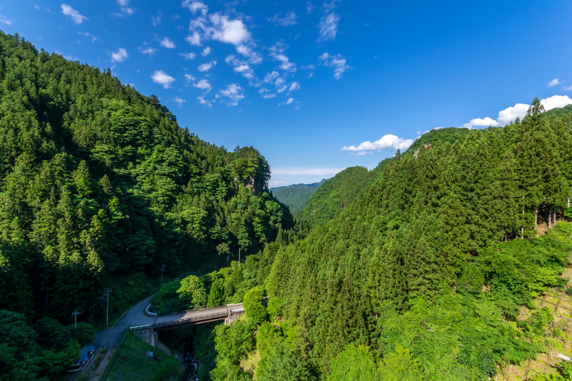 南牧村を流れる大仁田川